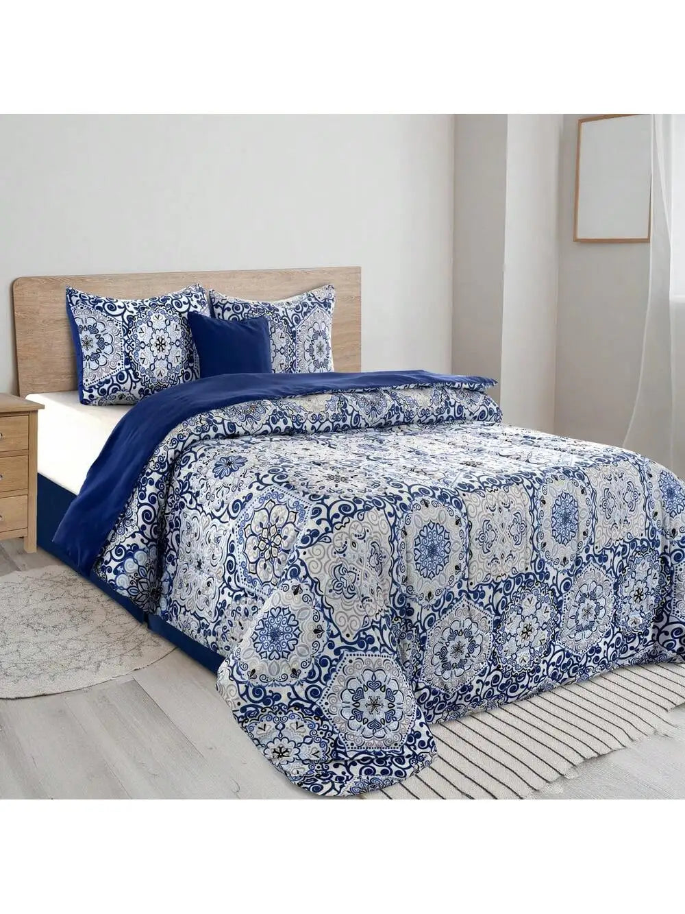 LUX Décor Reversible 5pc Comforter Set,