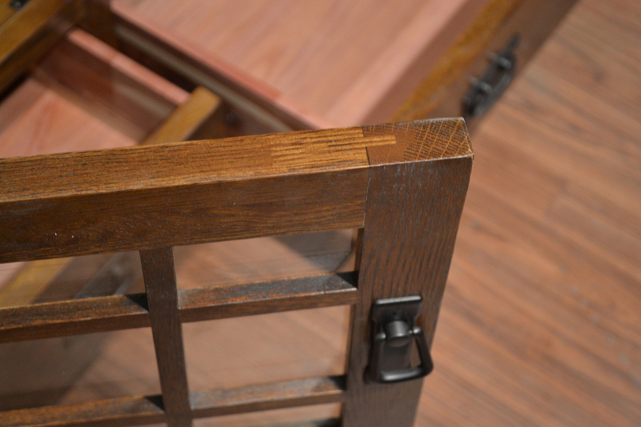 Mission Quarter Sawn Oak TV Stand - 60"